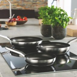 NON-STICK FRYING PAN CM.28 STILE